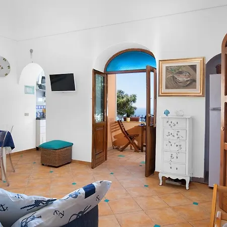 Holiday home Angolo Di Paradiso - De Vivo Realty