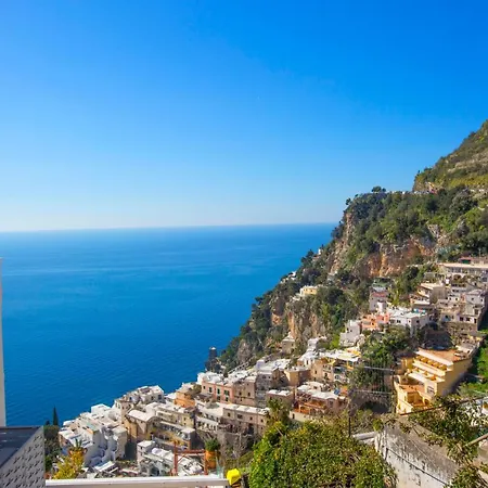 Holiday home Angolo Di Paradiso - De Vivo Realty *
